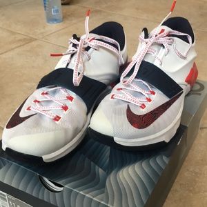 Brand new KD VII with box